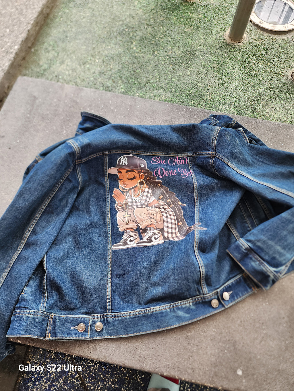 SHE AIN’T DONE YET – Statement Jean Jacket